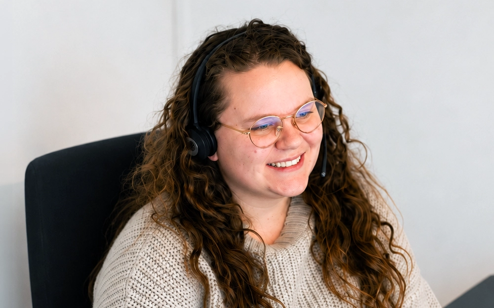 Vuffeli ernæringsekspert med headset